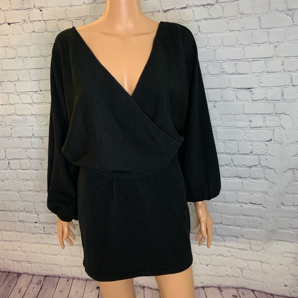 Idem Ditto NWT Black Sweater Dress with Belt size small